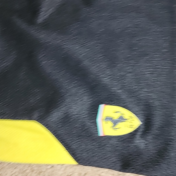 Great condition Boys Puma shorts size XL - Picture 5 of 9